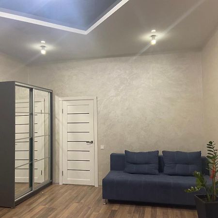 Kulisha 2Bedroom Apartment Near Opera House With Balcony Lvov Exteriér fotografie